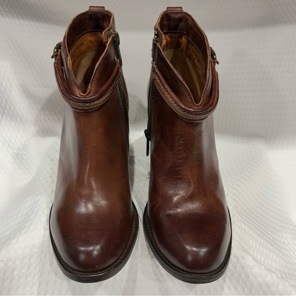 Frye Leather Jenny Seam Ankle Bootie Classic Womens size 6 B Deep Brown Zipper - Picture 2 of 15